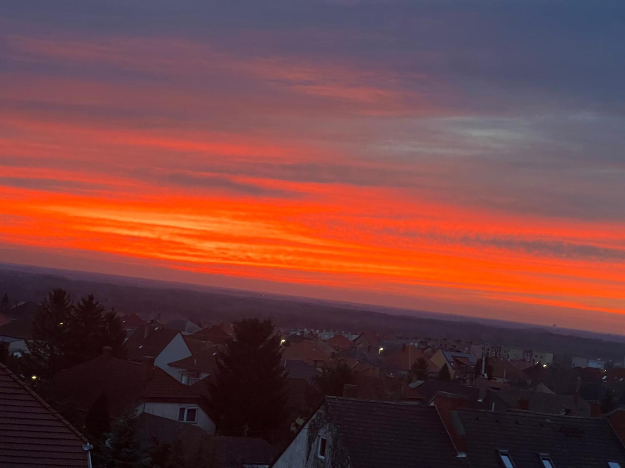 Atomcity Apartman Paks Zewnętrze zdjęcie